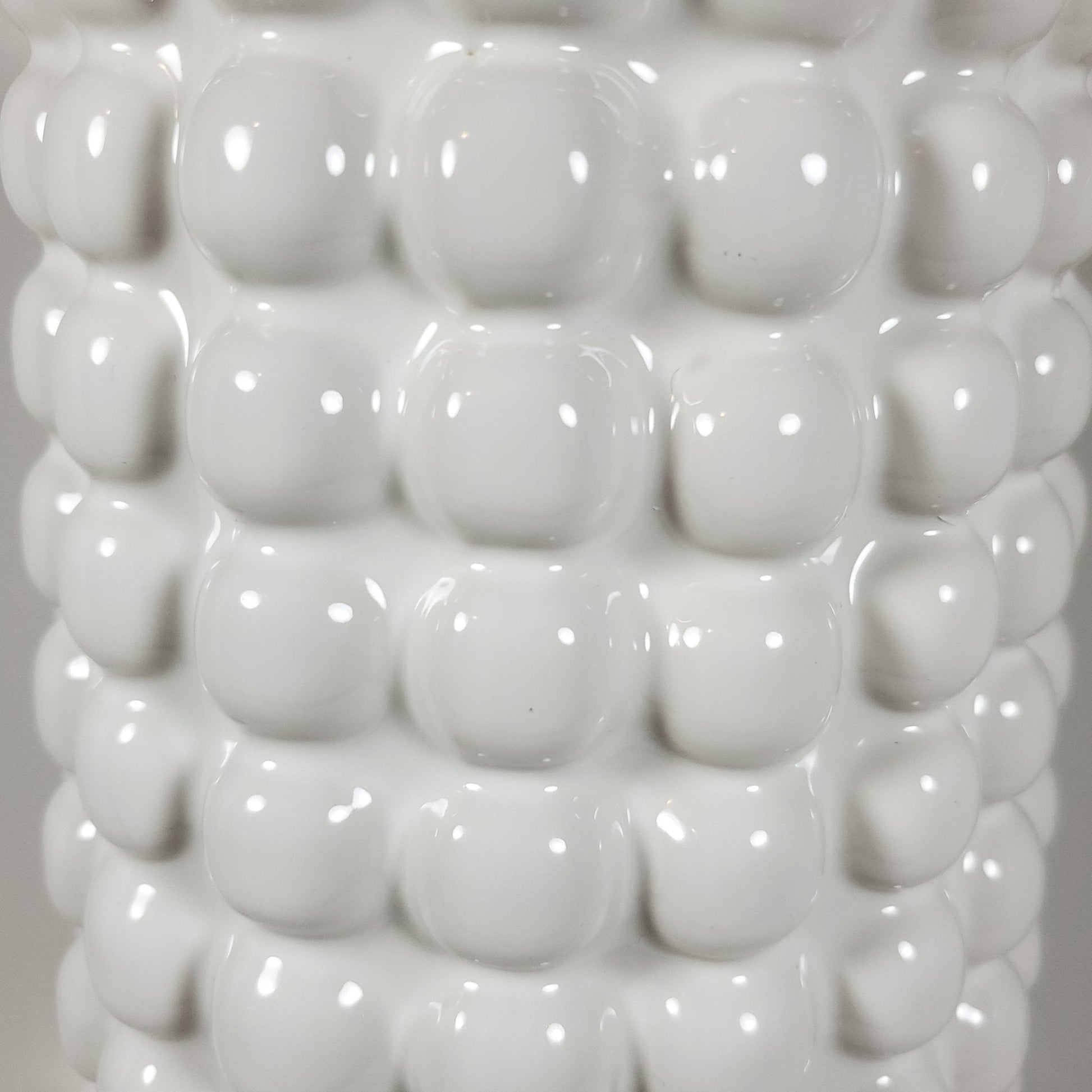 White bubble ceramic vase - Tamayne's Decor & Events