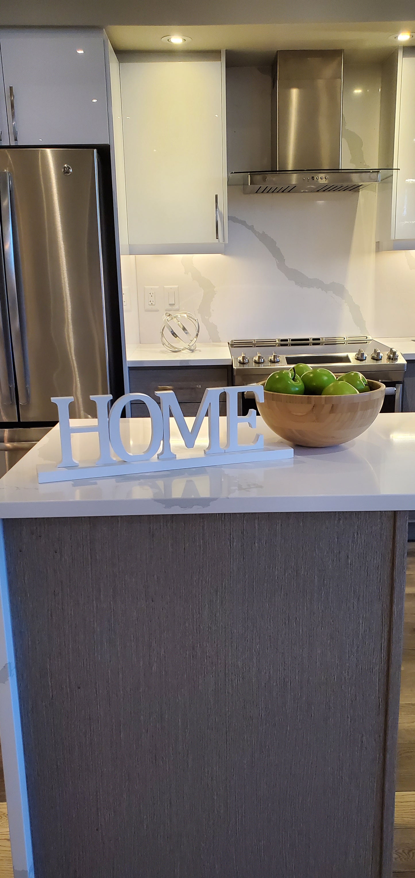 4" White Wooden Home Sign