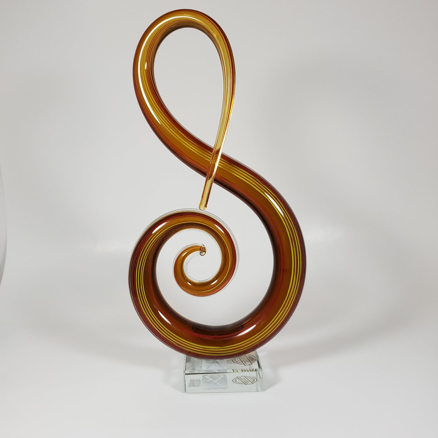 Musical notes accent decor